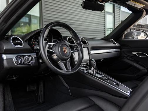 2024 Porsche 718 Boxster Base