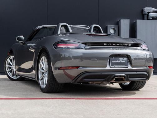 2024 Porsche 718 Boxster Base
