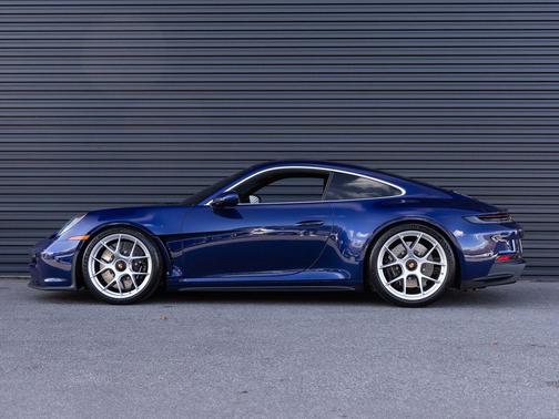 2024 Porsche 911 S/T