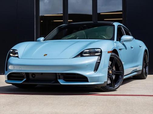 2020 Porsche Taycan Turbo