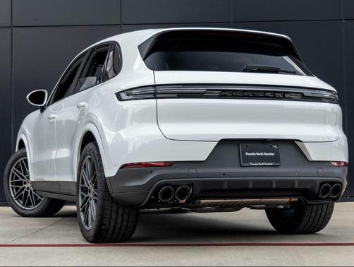 2025 Porsche Cayenne Cayenne