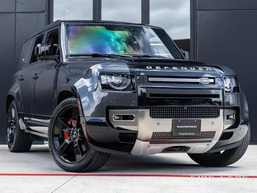 Carpathian Grey Premium Metallic 2024 Land Rover Defender 110 P400 X