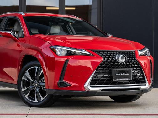 2023 Lexus UX 250h Base