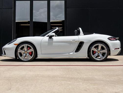 2017 Porsche 718 Boxster S