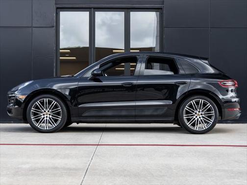 2018 Porsche Macan Base