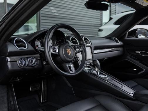 2024 Porsche 718 Cayman GTS 4.0