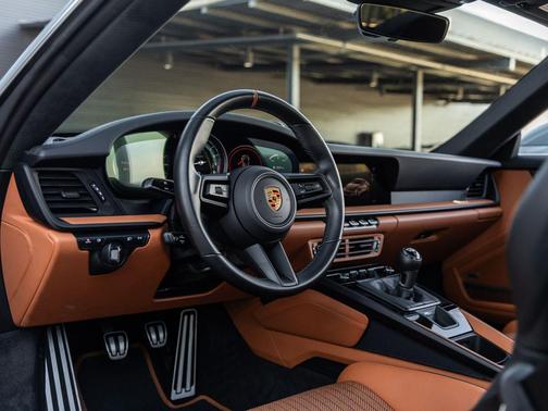 Shore Blue Metallic 2024 Porsche 911 S/T