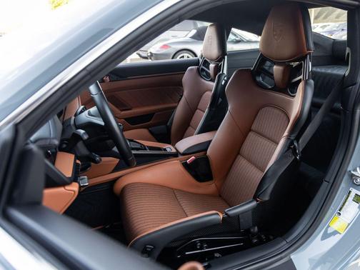 Shore Blue Metallic 2024 Porsche 911 S/T