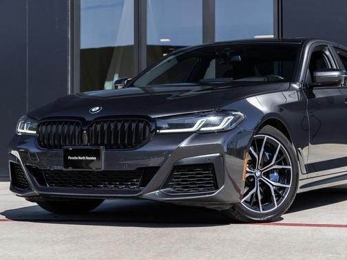 2021 BMW 540 540i