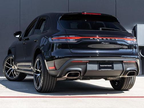 2026 Porsche Macan 