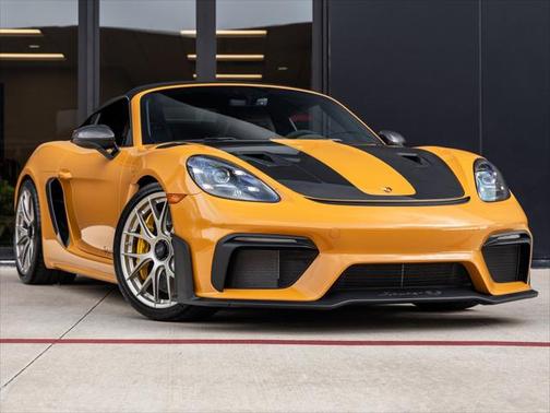 2025 Porsche 718 Spyder RS