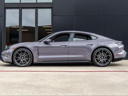 2025 Porsche Taycan 4S