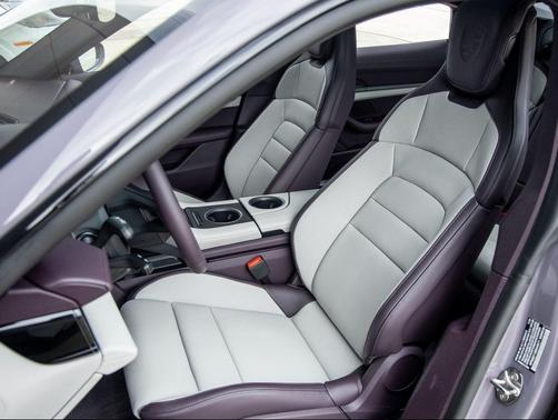 2025 Porsche Taycan 4S