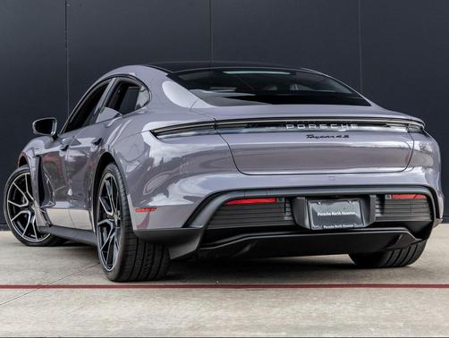 2025 Porsche Taycan 4S