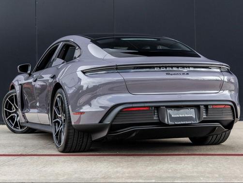 2025 Porsche Taycan 4S