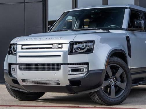 2024 Land Rover Defender 110 P500 SE