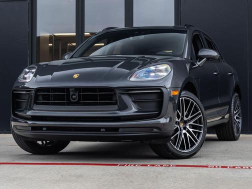 Volcano Grey Metallic 2026 Porsche Macan Macan