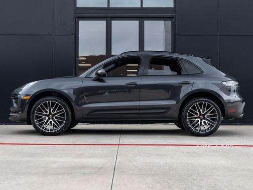 Volcano Grey Metallic 2026 Porsche Macan Macan