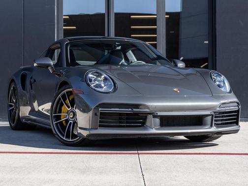2021 Porsche 911 Turbo S