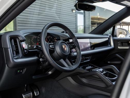 2026 Porsche Cayenne S