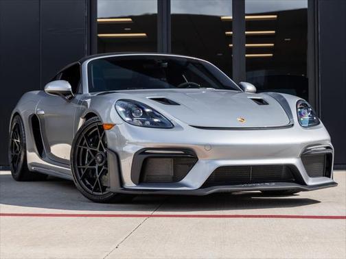 2025 Porsche 718 Spyder RS