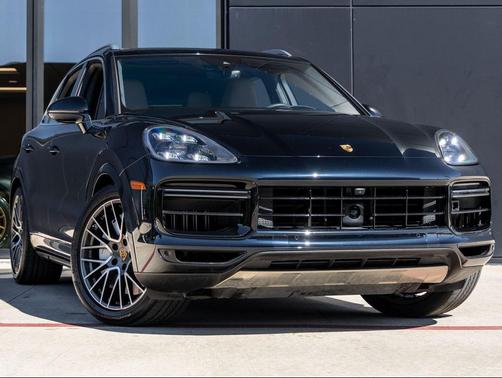 2023 Porsche Cayenne Turbo