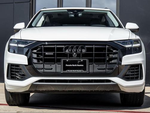 2021 Audi Q8 55 Premium