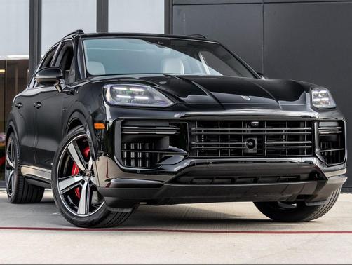 2025 Porsche Cayenne Turbo