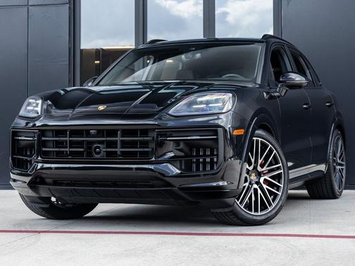 2026 Porsche Cayenne GTS