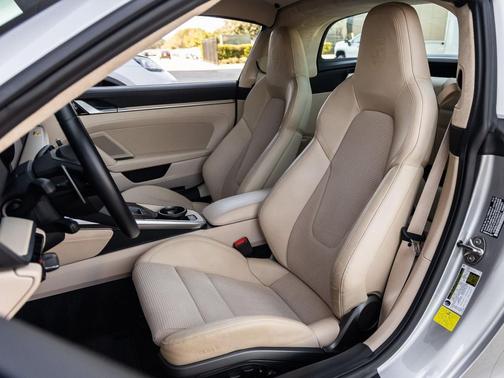 2021 Porsche 911 Targa 4S