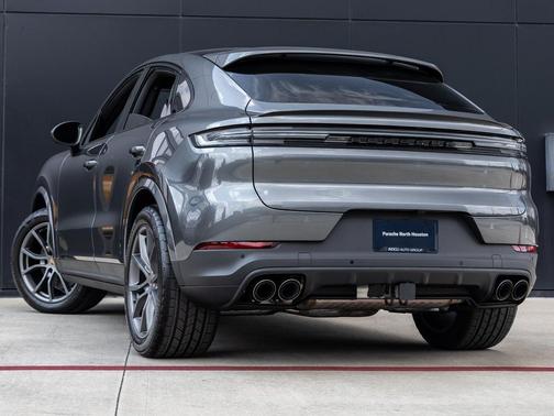 2025 Porsche Cayenne 