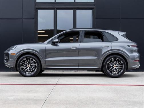 2025 Porsche Cayenne