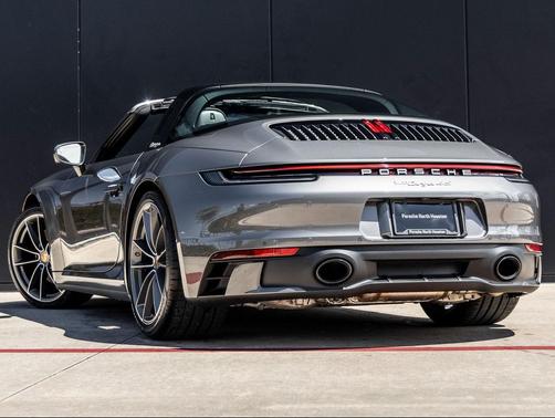 2024 Porsche 911 Targa 4S