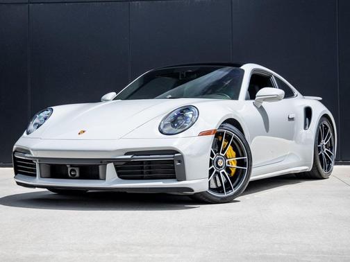 2021 Porsche 911 Turbo S