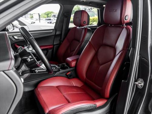2018 Porsche Macan GTS