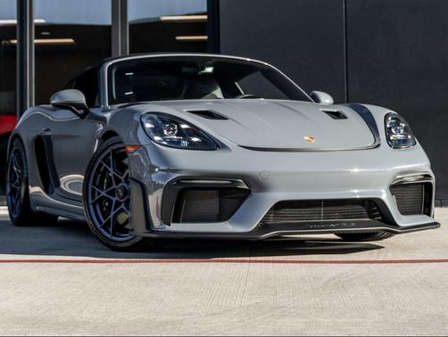 2025 Porsche 718 Spyder RS