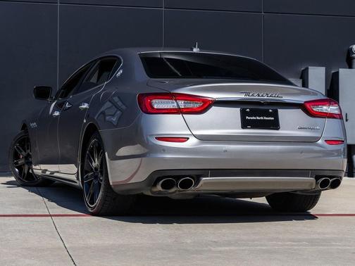 2016 Maserati Quattroporte S