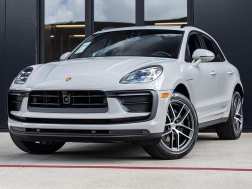 2025 Porsche Macan T