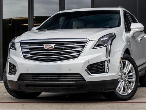2017 Cadillac XT5 Premium Luxury