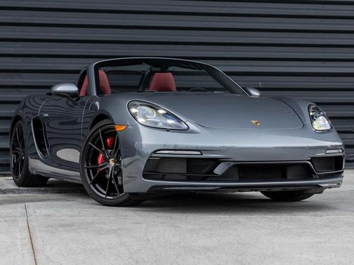 2025 Porsche 718 Boxster S