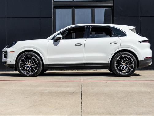 2025 Porsche Cayenne