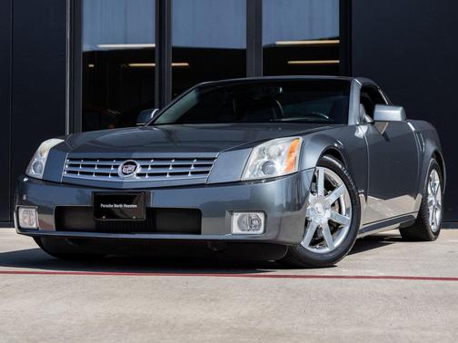 2004 Cadillac XLR Base