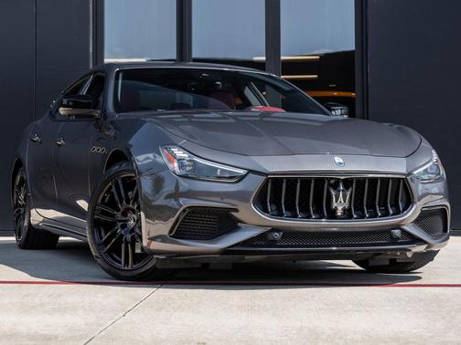 2023 Maserati Ghibli Modena