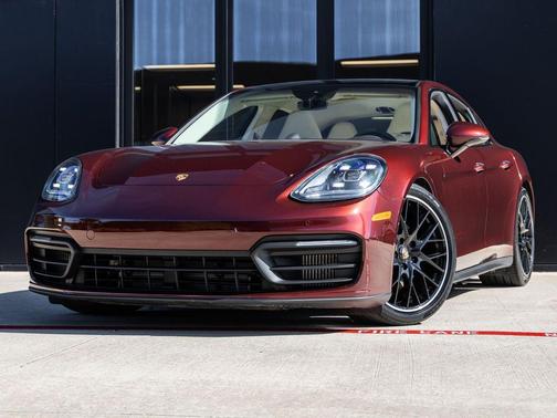 Cherry Metallic 2022 Porsche Panamera 4
