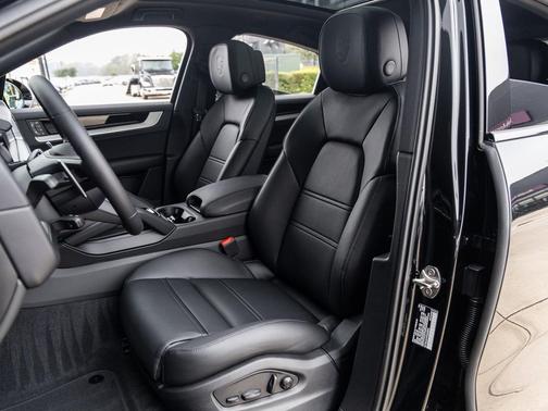 2026 Porsche Cayenne S