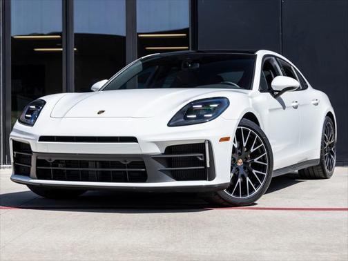 2025 Porsche Panamera