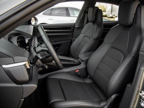 2026 Porsche Macan 4S