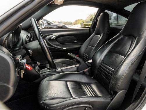 2004 Porsche 911 Carrera