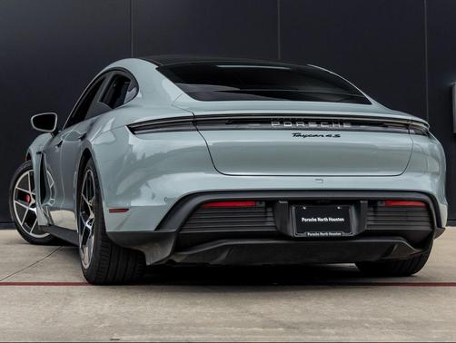 2025 Porsche Taycan 4S