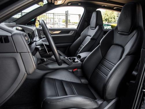 Black 2024 Porsche Cayenne S